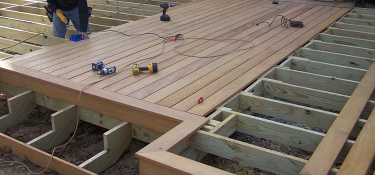 Wood Deck Builders in Sylmar, CA